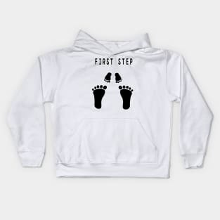 Significant Traces in Daily Life – First Step Kids Hoodie